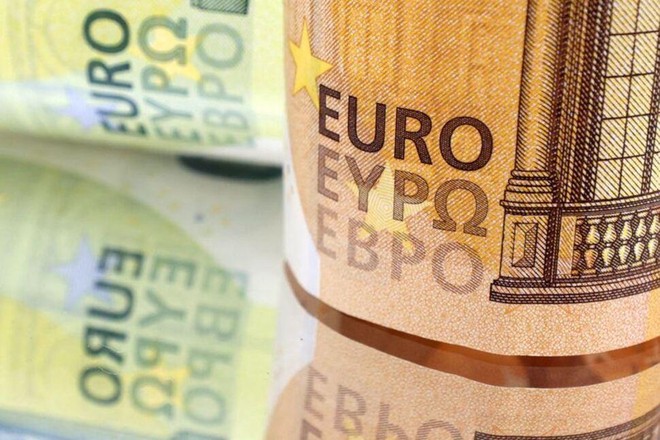 Ảnh minh họa đồng tiền euro. Ảnh: Reuters