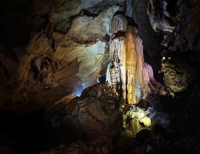 Hang Chà Lòi (nằm ở huyện Lệ Thủy và Quảng Ninh) là địa điểm du lịch mới được khai thác tại tỉnh Quảng Bình. Ảnh: Netin Travel