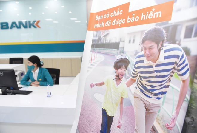 Kênh bancassurance quan trọng với cả công ty bảo hiểm lẫn ngân hàng