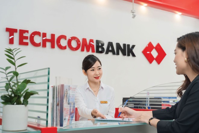 Trong quý I/2023, thu nhập bình quân của nhân viên Techcombank đạt 46,46 triệu đồng/tháng. Ảnh: Dũng Minh 