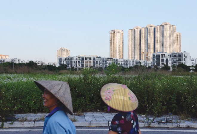 Đất đai là lĩnh vực bao trùm hầu hết các mặt hoạt động kinh tế - xã hội nên rất được quan tâm. Ảnh: Dũng Minh 