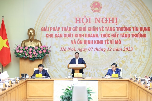 Hội nghị “Diên Hồng” về vốn: Thủ tướng nhắc nhở cả ngân hàng lẫn doanh nghiệp bất động sản 