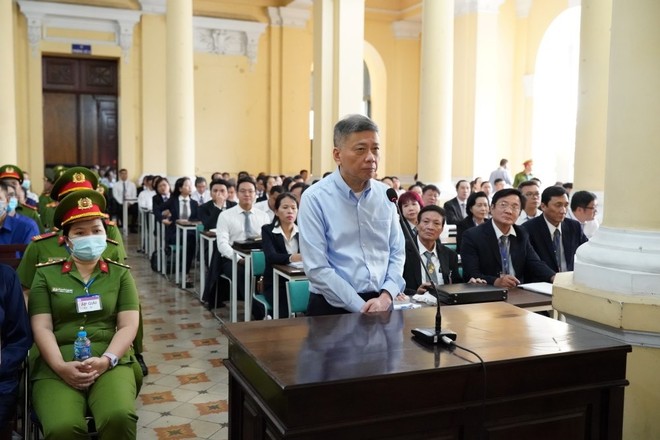 Trả lời trong phần xét hỏi, bị cáo Chu Lập Cơ (chồng bà Lan) thừa nhận hành vi của mình là sai và mong muốn được khắc phục hậu quả.