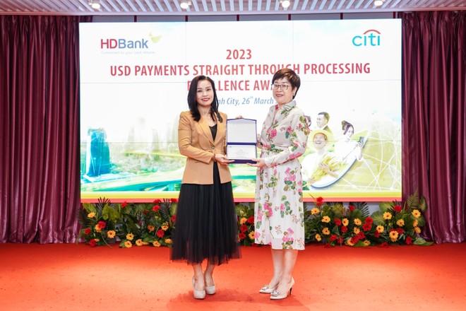 Liên tục nâng cao chất lượng thanh toán quốc tế, HDBank nhận “Giải thưởng chất lượng thanh toán quốc tế xuất sắc năm 2023” từ Citibank