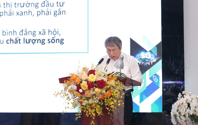 PGS.TS Bùi Quang Tuấn phát biểu trong chương trình