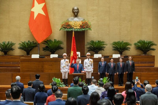 Chủ tịch nước Tô Lâm tuyên thệ nhậm chức. Ảnh: Duy Linh