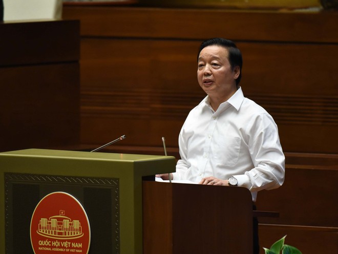 Phó thủ tướng Trần Hồng Hà phát biểu giải trình, làm rõ một số vấn đề đại biểu Quốc hội nêu tại phiên thảo luận ngày 29/5.