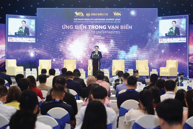 Diễn đàn Cấp cao cố vấn tài chính Việt Nam lần thứ hai, tổ chức hôm 6/6 đã thảo luận sâu về bối cảnh vĩ mô hiện tại
