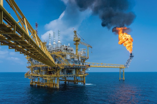  Giá dầu đã vượt xa điểm hòa vốn khai thác giúp hoạt động thăm dò, khai thác dầu khí trên toàn cầu sôi động trở lại