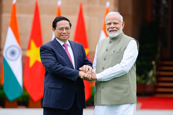 Thủ tướng Ấn Độ Narendra Modi chào đón Thủ tướng Phạm Minh Chính thăm cấp Nhà nước tới Ấn Độ. (Ảnh: Nhật Bắc)