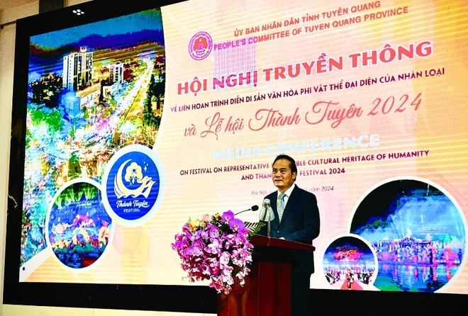 Ông Hoàng Việt Phương, Phó chủ tịch UBND tỉnh Tuyên Quang cho biết, Lễ hội Thành Tuyên năm 2024 có quy mô quốc tế, kéo dài hơn 30 ngày. Ảnh: Hồng Hạnh.