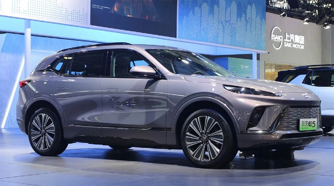 Một chiếc Buick E5 EV được trưng bày tại triển lãm xe năng lượng mới Thượng Hải vào tháng 6/2024. Ảnh: CnEVPost 