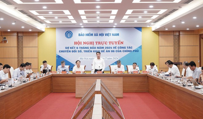 Tổng giám đốc Nguyễn Thế Mạnh, Trưởng Ban chỉ đạo chuyển đổi số ngành BHXH Việt Nam, chủ trì Hội nghị