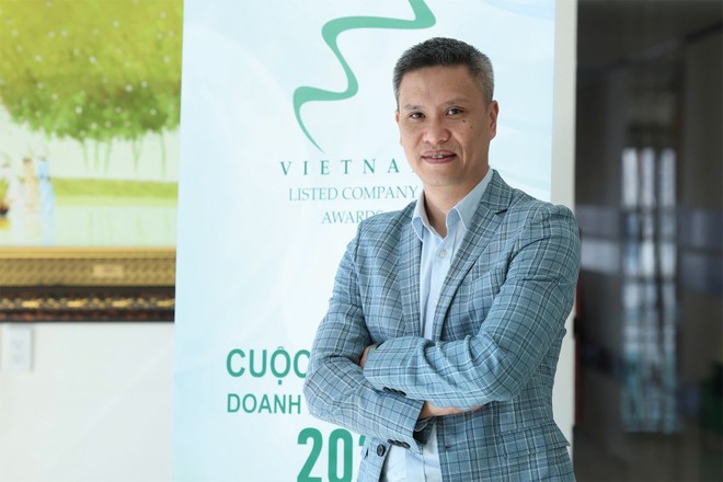 Ông Nguyễn Viết Thịnh , Tổng Giám đốc CGS Việt Nam, Hội viên ACCA, Trưởng nhóm bình chọn Báo cáo phát triển bền vững doanh nghiệp niêm yết