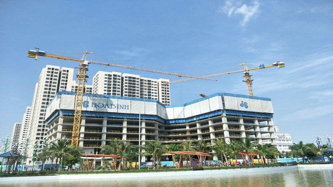 Cổ phiếu HBC lao dốc, anh ruột ông Lê Viết Hải muốn "bắt đáy", đăng ký mua 500.000 cổ phiếu