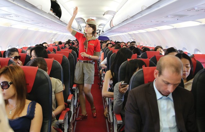 Bình quân mỗi nhân viên của VietJetAir trong 7 tháng đã làm ra khoảng 3,5 tỷ đồng doanh thu   