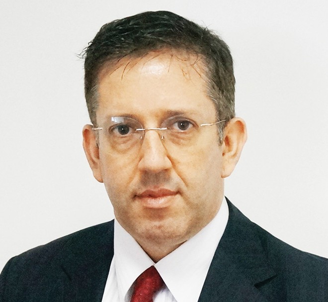 Ông Barry Weisblatt, Giám đốc Nghiên cứu VPBS