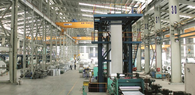 Tôn giả tràn lan gây ảnh hưởng khá lớn đến những nhà sản xuất như Tôn Hoa Sen