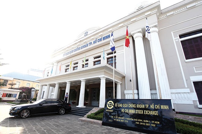 Gần 15 năm trôi qua, tuy TTCK trải qua không ít thăng trầm, nhưng vóc dáng của một thị trường hiện đại, chuyên nghiệp đã định hình, mở ra tương lai phát triển rộng mở cho TTCK Việt Nam
Ảnh: Lê Toàn