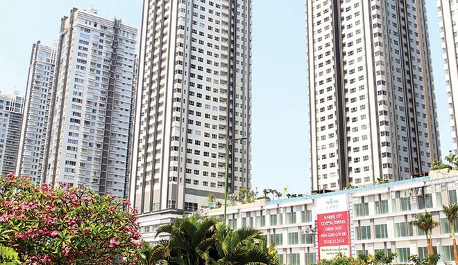 Thời gian gần đây chứng kiến nhiều cái bắt tay giữa chủ đầu tư địa ốc và ngân hàng - Ảnh: Lê Toàn