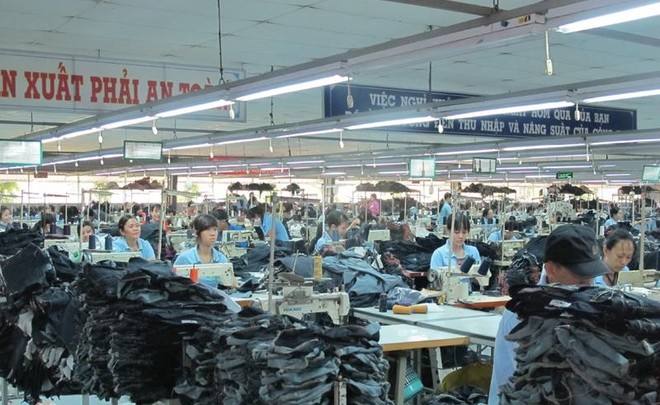 TP. Cần Thơ Cần Thơ đang tập trung xây dựng và phát triển để trở thành trung tâm công nghiệp, thương mại - dịch vụ, du lịch, giáo dục - đào tạo, khoa học - công nghệ, y tế và văn hóa của vùng Đồng bằng sông Cửu Long