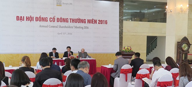 ĐHCĐ cũng thông qua việc mở thêm 3 nghề kinh doanh tại EVE
