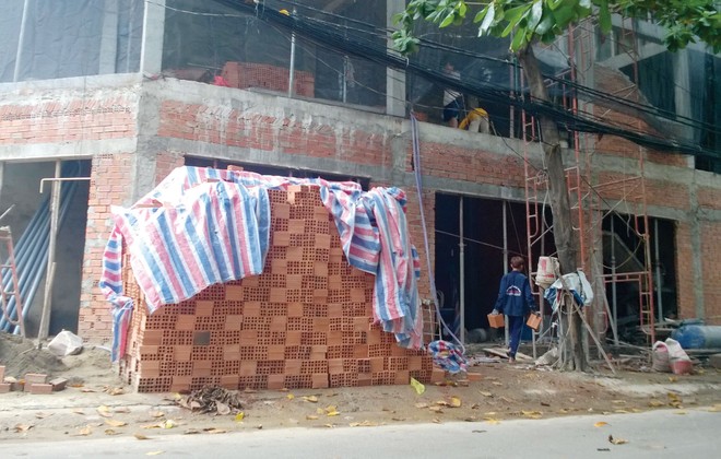 Giá gạch đỏ trên địa bàn TP.HCM đã tăng hơn 40% trong 2 tháng qua. Ảnh: Việt Dũng