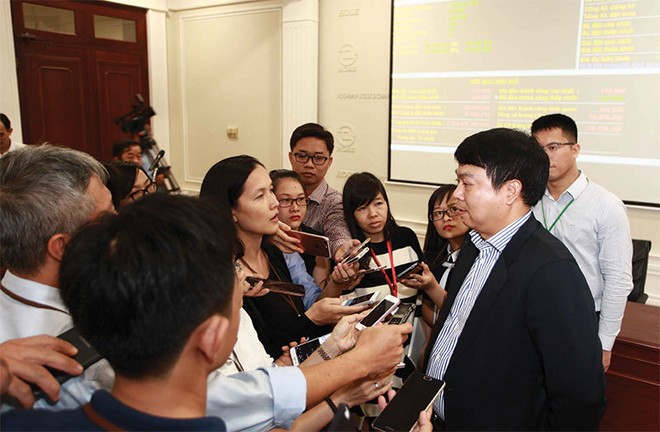 Bán vốn đang trở thành sự kiện nóng đối với giới đầu tư