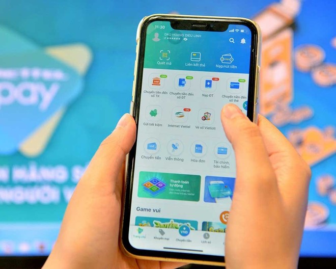 Hiện NHNN vẫn chưa công bố chi tiết Dự thảo Đề án Mobile Money, song nhiều chuyên gia dự đoán, cơ quan quản lý sẽ buộc nhà mạng tách bạch tài khoản viễn thông và tài khoản Mobile Money.