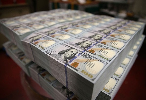 Tỷ giá trung tâm ngày 15/1 tăng 10 đồng/USD, tỷ giá ngân hàng tăng mạnh 