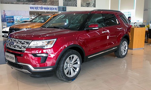 Ford Explorer tăng giá niêm yết ngay sau kỳ nghỉ Tết. Ảnh: Văn Thái.