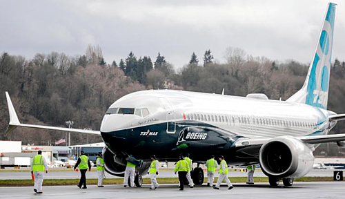 Một chiếc 737 MAX 8 của hãng sản xuất máy bay Mỹ - Boeing. Ảnh: AFP.