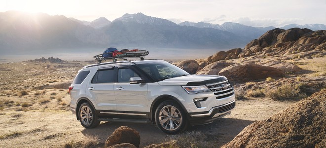 Ford Việt Nam công bố giá bán mới cho Ford Explorer