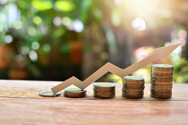Thị trường tài chính 24h: Tiền chảy mạnh vào chứng khoán
