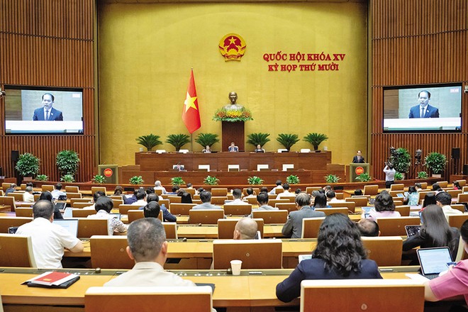 Quốc hội nghe tờ trình và báo cáo thẩm tra Dự án Luật Hàng không dân dụng Việt Nam (thay thế)