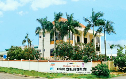 Dính hàng loạt lỗi vi phạm, NTACO (ATA) bị phạt 285 triệu đồng