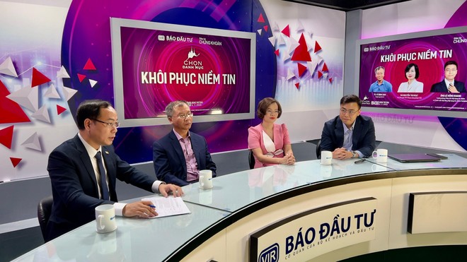 Talkshow Chọn Danh Mục phần 2 với chủ đề Khôi phục niềm tin. Ảnh Chí Cường