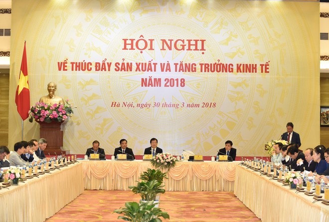Phó Thủ tướng Trịnh Đình Dũng chủ trì Hội nghị. Ảnh: VGP/Nhật Bắc