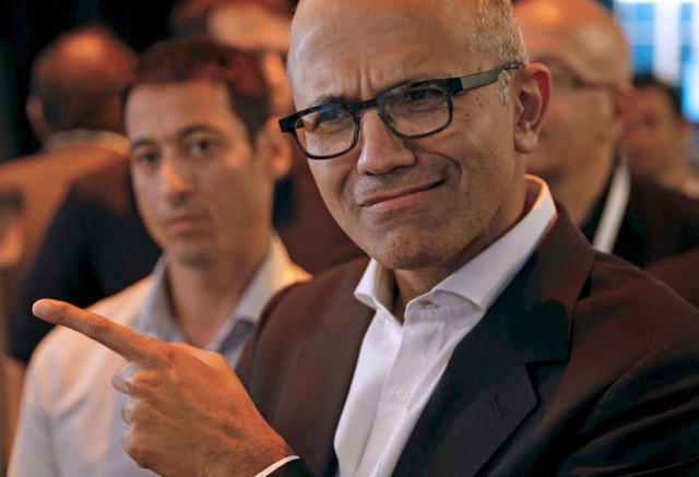 CEO Satya Nadella hiểu rõ tầm quan trọng của các lập trình viên trong công cuộc xây dựng nền tảng, dịch vụ.