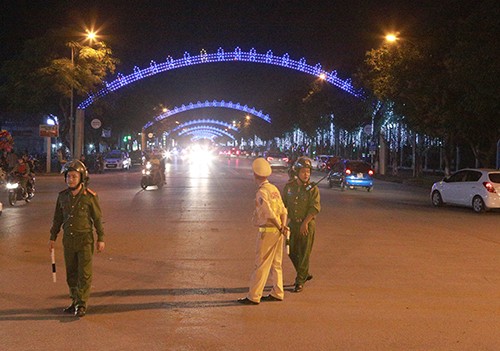 Đường Hồ Tùng Mậu, TP Vinh. Ảnh: Nguyễn Hải.