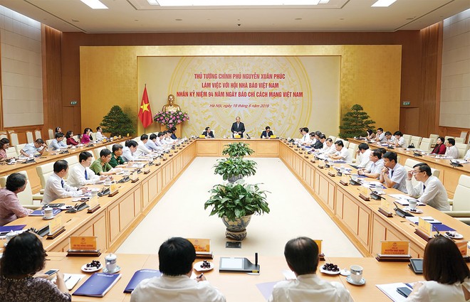 Giữ niềm tin xã hội, nuôi khát vọng hùng cường
