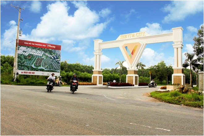 Cổng vào khu đô thị The Viva City.