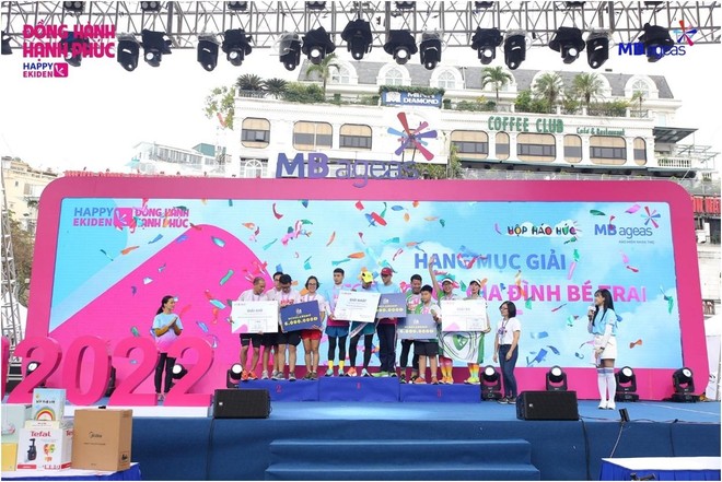 Giải chạy Happy Ekiden 2022: Đồng hành là hạnh phúc