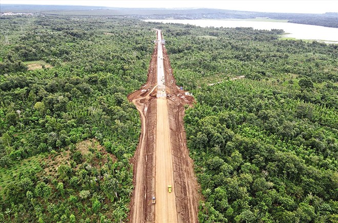 Việc thi công hoàn thành công trình đường Hồ Chí Minh đoạn tránh phía Đông TP. Buôn Ma Thuột trong năm 2023 là không khả thi.