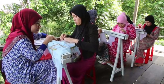 Nên thay đổi những định kiến về giới