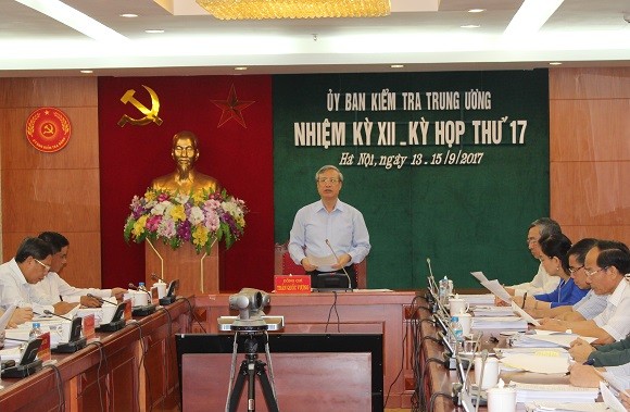 Cảnh cáo ông Huỳnh Đức Thơ, đề nghị kỷ luật ông Nguyễn Xuân Anh