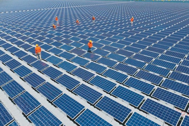 Thủ tướng chỉ đạo khẩn trương tháo gỡ khó khăn cho các dự án điện năng lượng tái tạo
