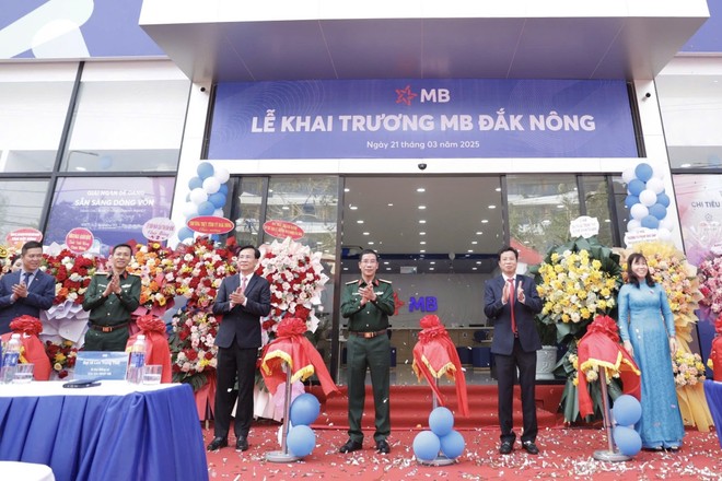 MB khai trương tại Đắk Nông, khẳng định vai trò ngân hàng đồng hành chiến lược