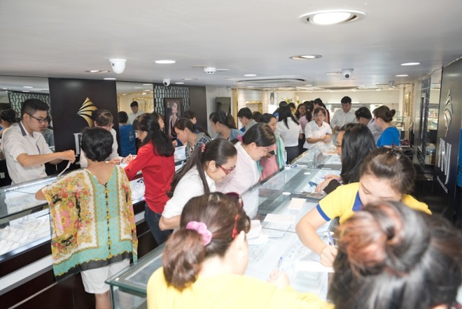 PNJ chào bán riêng lẻ 9,8 triệu cổ phiếu để bổ sung vốn đầu tư cho 40 cửa hàng mới