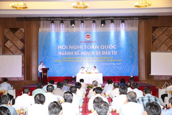 Vẫn có nhiều yếu tố thuận lợi tạo động lực cho tăng trưởng cuối năm